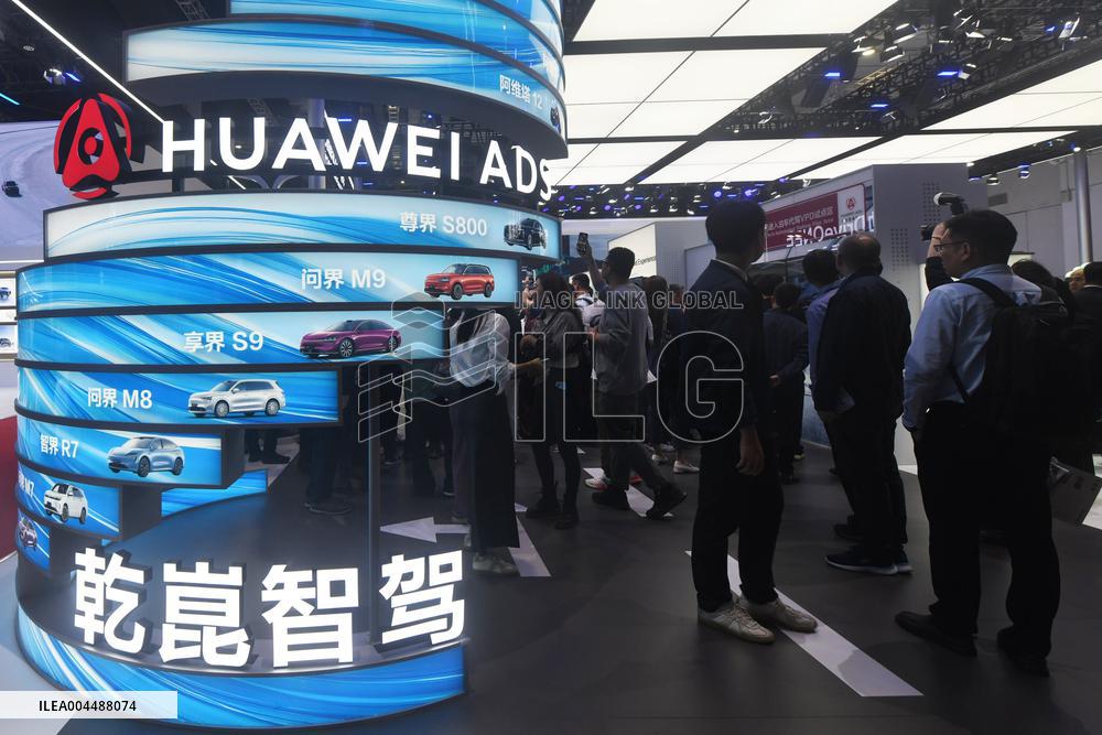 Xpeng Collaborates With Huawei