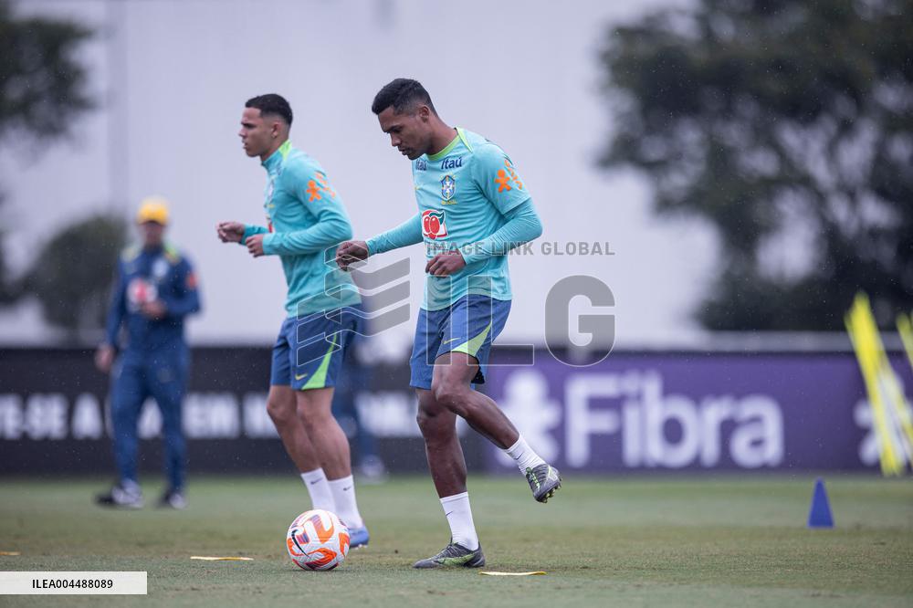 Brazil National Football Team Training Session - Sao Paulo