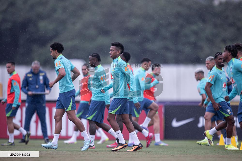 Brazil National Football Team Training Session - Sao Paulo