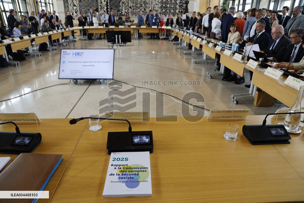 Social Security Budget Meeting at Bercy - Paris