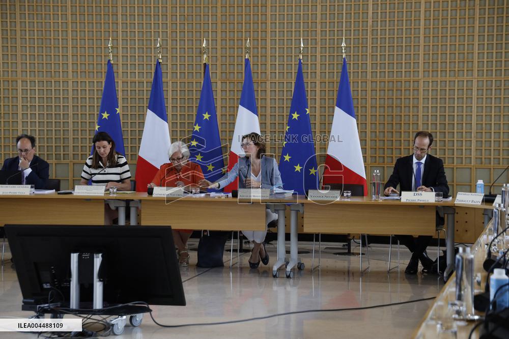 Social Security Budget Meeting at Bercy - Paris