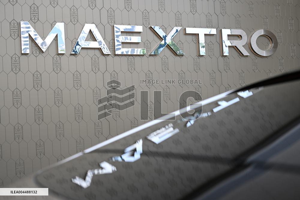 Huawei MAEXTRO S800 Luxury Car Popular in China
