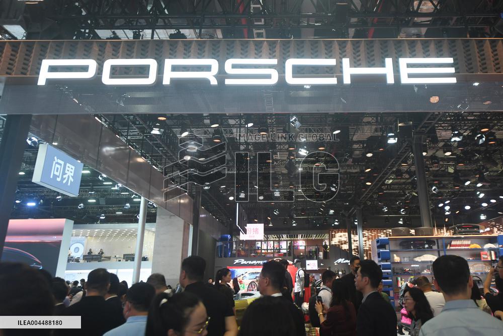 Porsche Reduces Prices