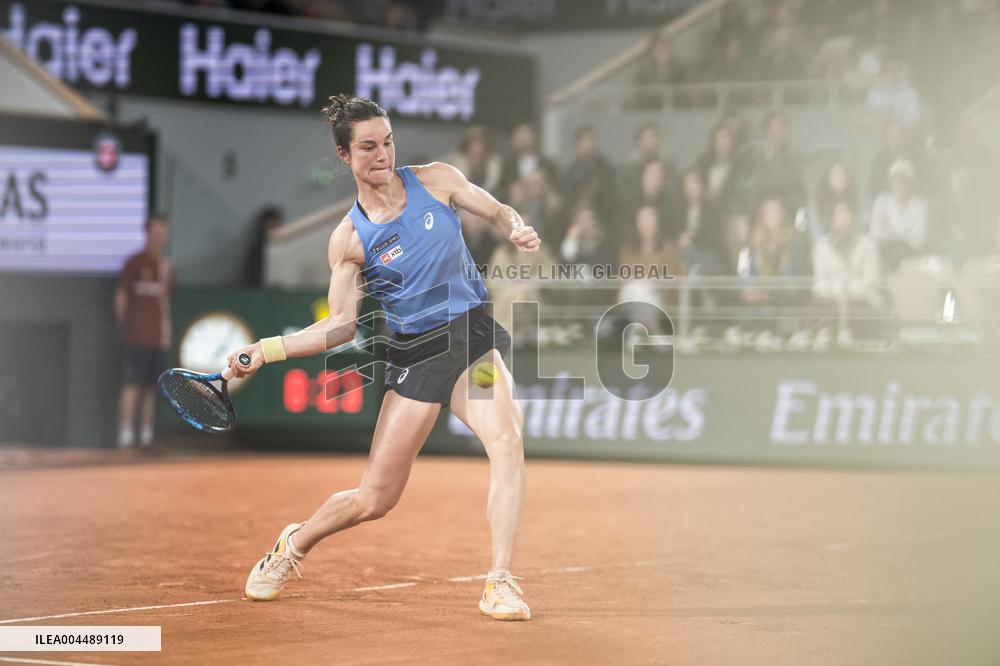 French Open - Lois Boisson Eliminates Mirra Andreeva in The Quarter-Finals