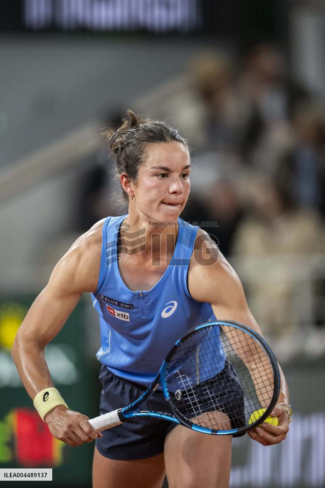 French Open - Lois Boisson Eliminates Mirra Andreeva in The Quarter-Finals