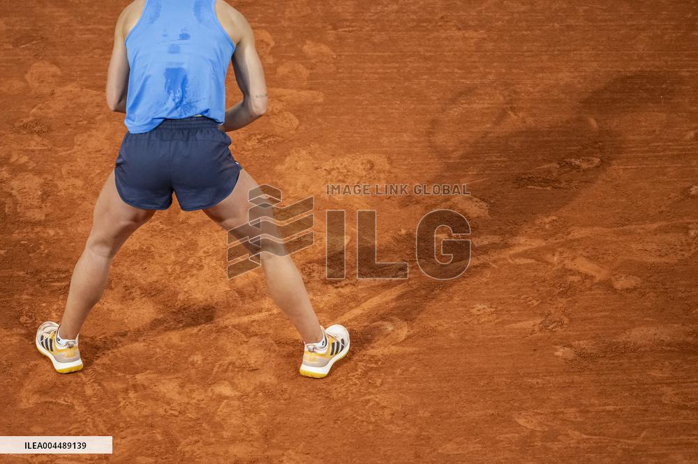French Open - Lois Boisson Eliminates Mirra Andreeva in The Quarter-Finals