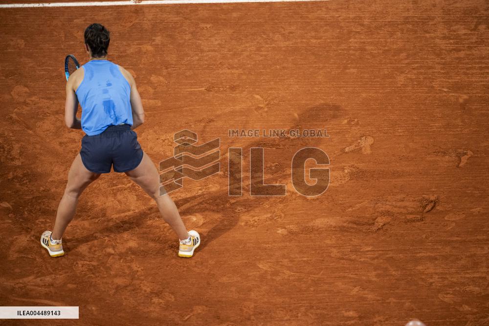 French Open - Lois Boisson Eliminates Mirra Andreeva in The Quarter-Finals