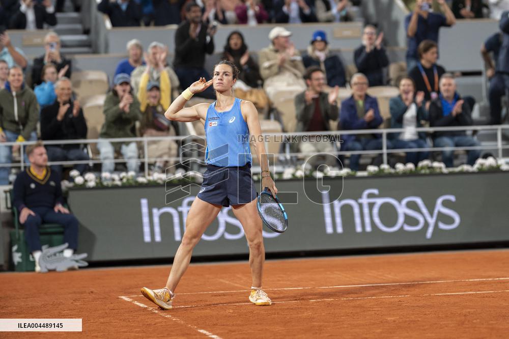 French Open - Lois Boisson Eliminates Mirra Andreeva in The Quarter-Finals