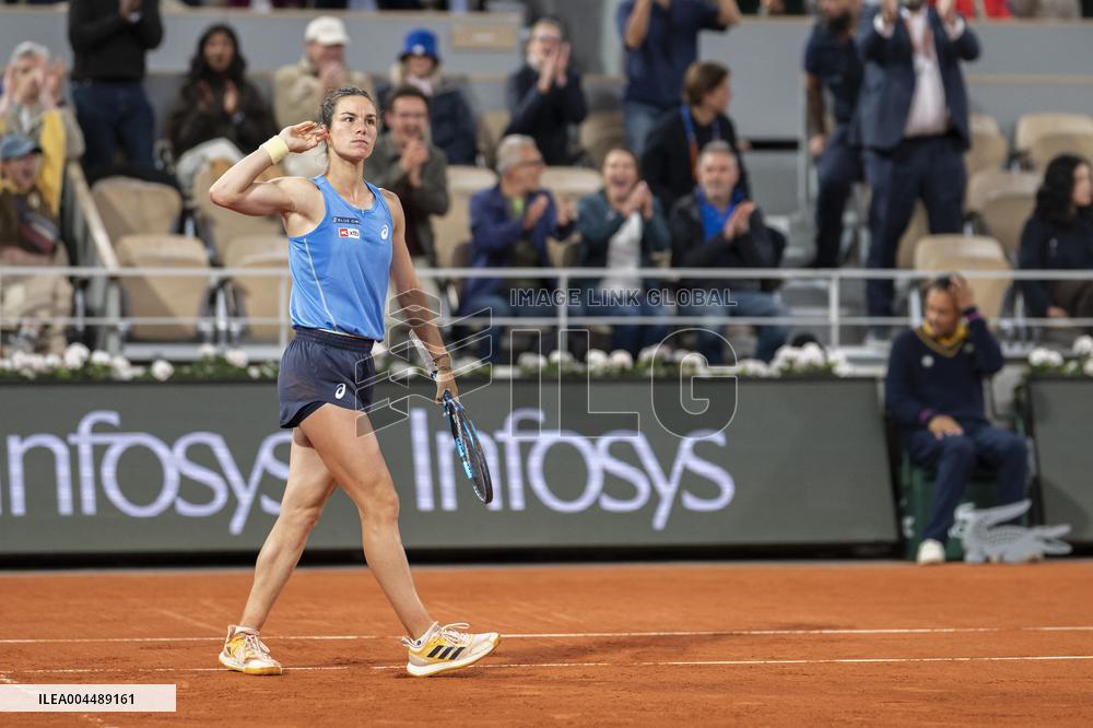 French Open - Lois Boisson Eliminates Mirra Andreeva in The Quarter-Finals