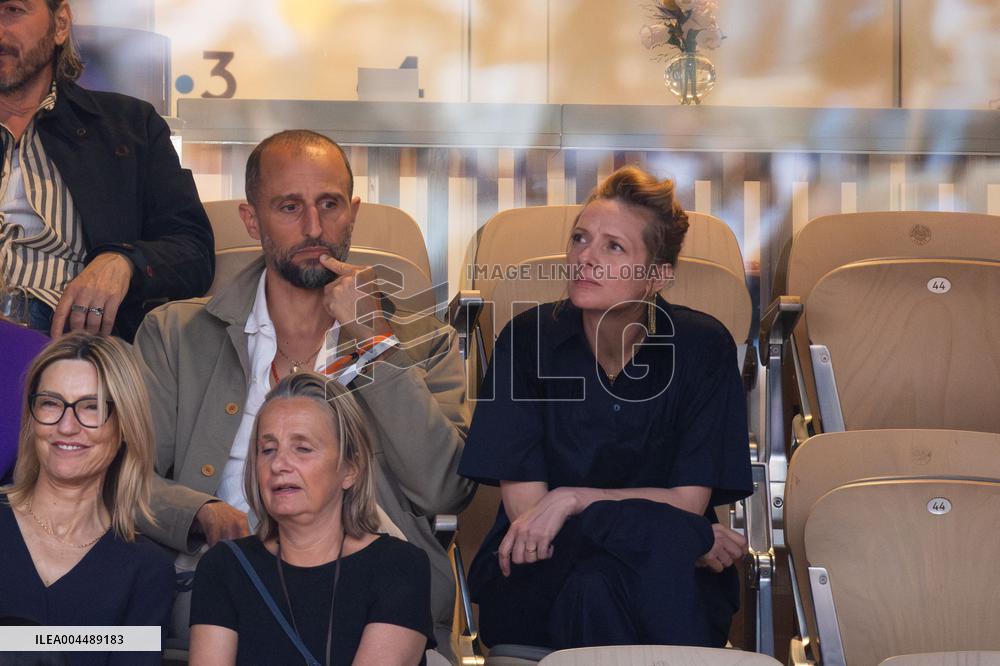 2025 French Open - Celebrities In Stands Night 10 NB