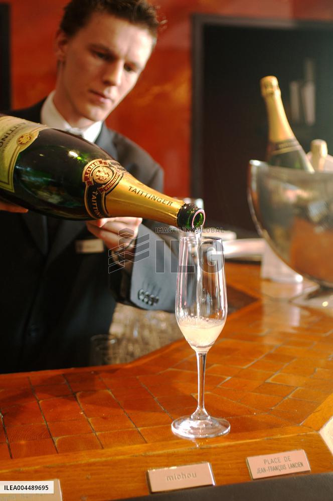 Illustration - Cannes Croisette