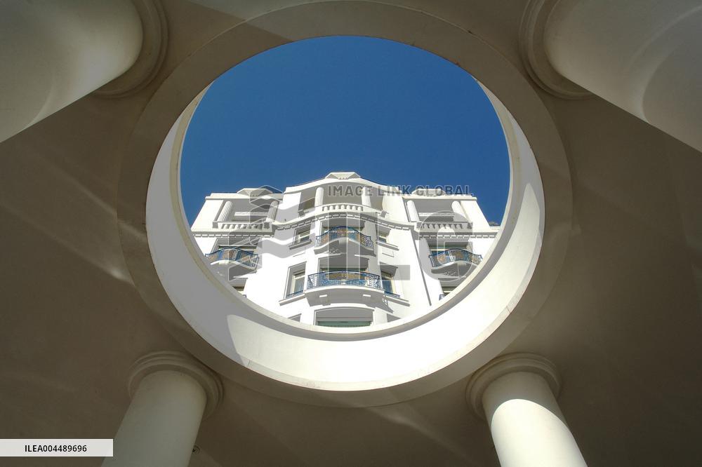 Illustration - Cannes Croisette