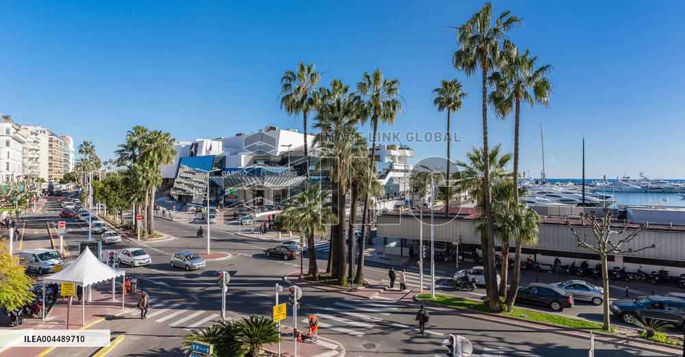 Illustration - Cannes Croisette