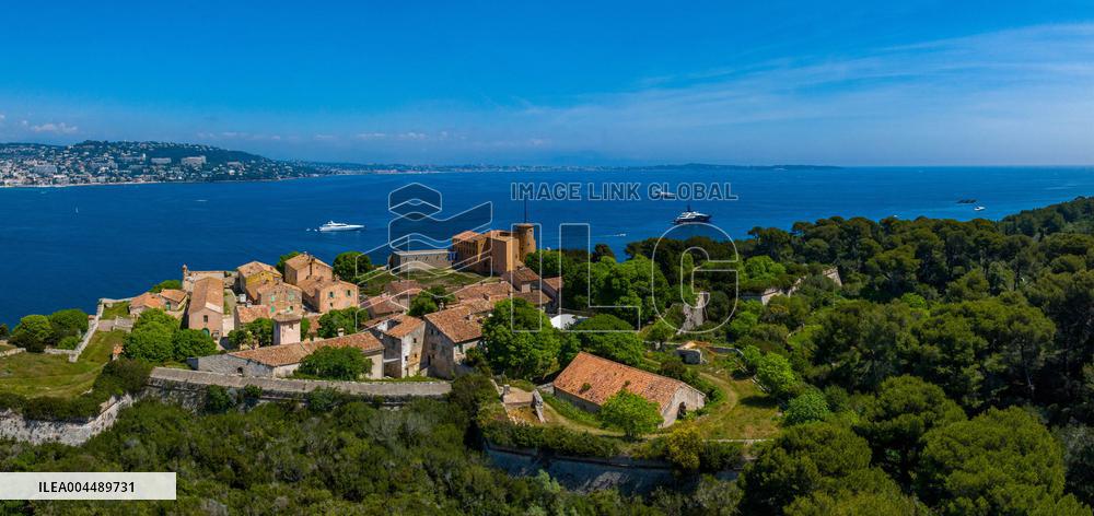 Illustration - Cannes Croisette