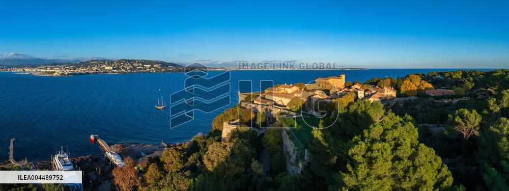 Illustration - Cannes Croisette