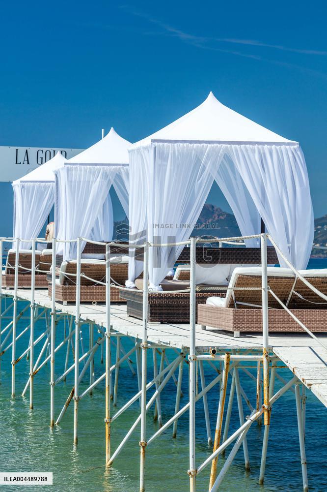 Illustration - Cannes Croisette