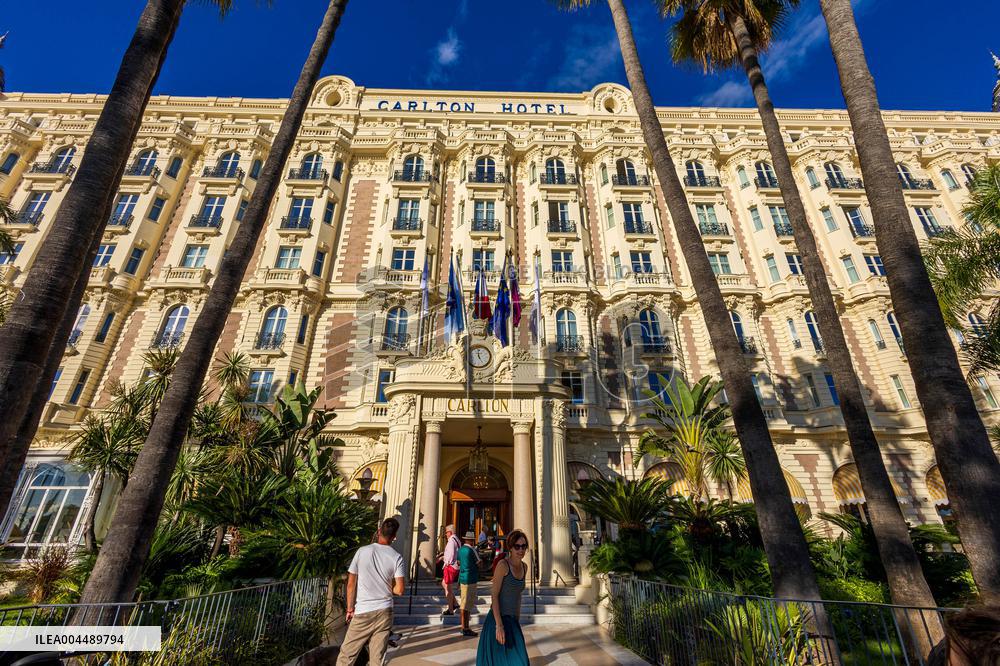 Illustration - Cannes Croisette