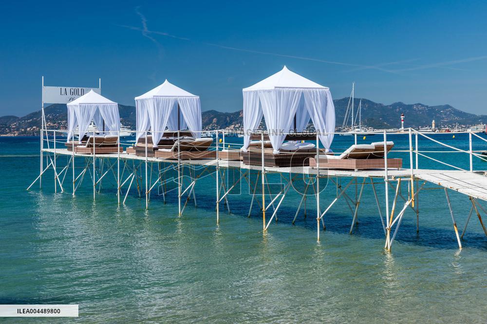 Illustration - Cannes Croisette