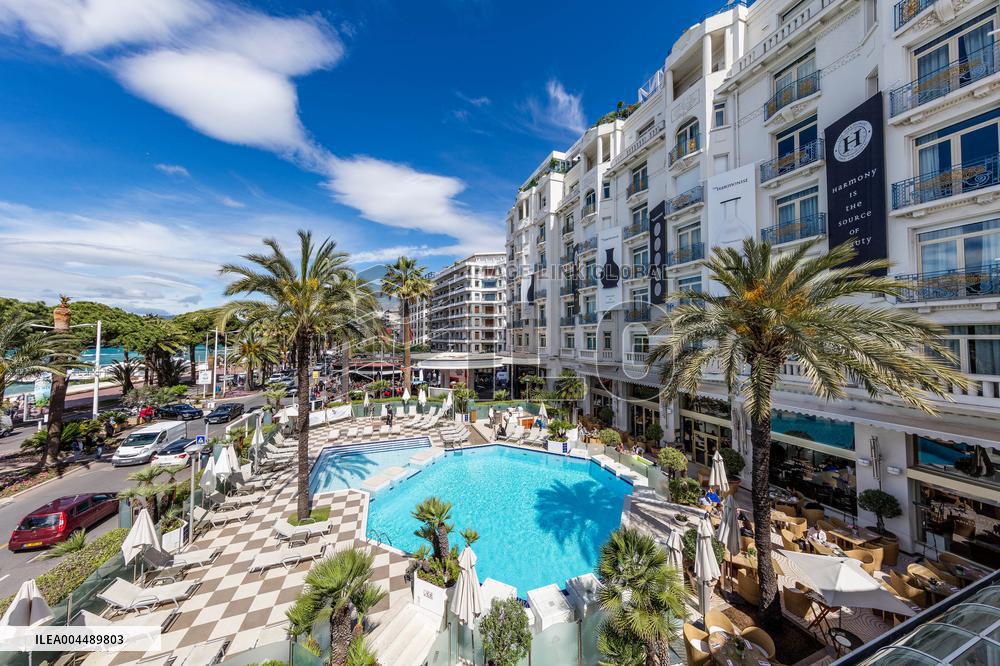 Illustration - Cannes Croisette