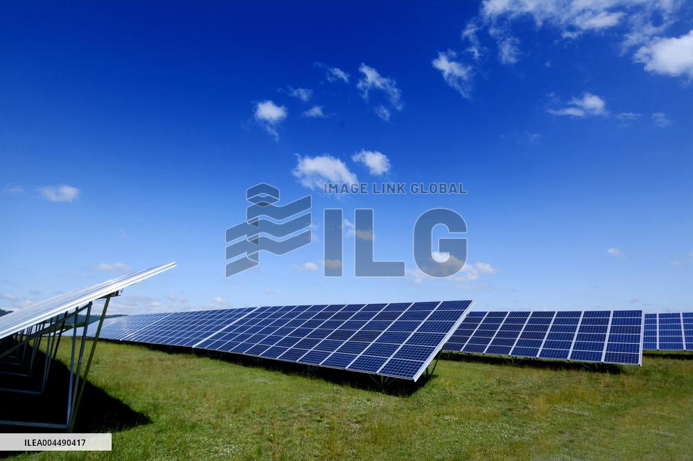 Illustration - Economy