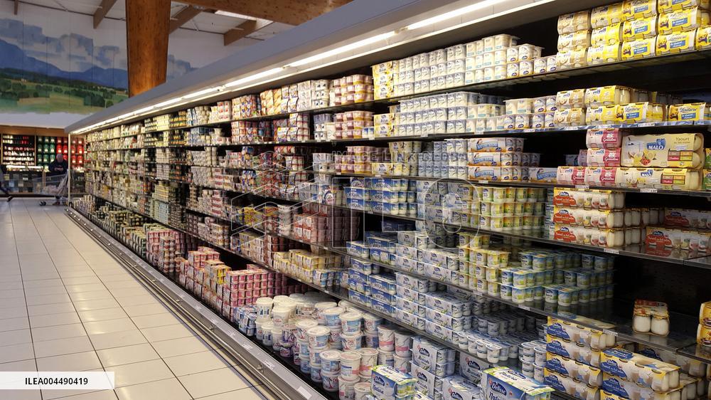 Illustration - Economy