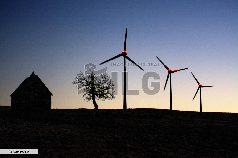 Illustration - Economy