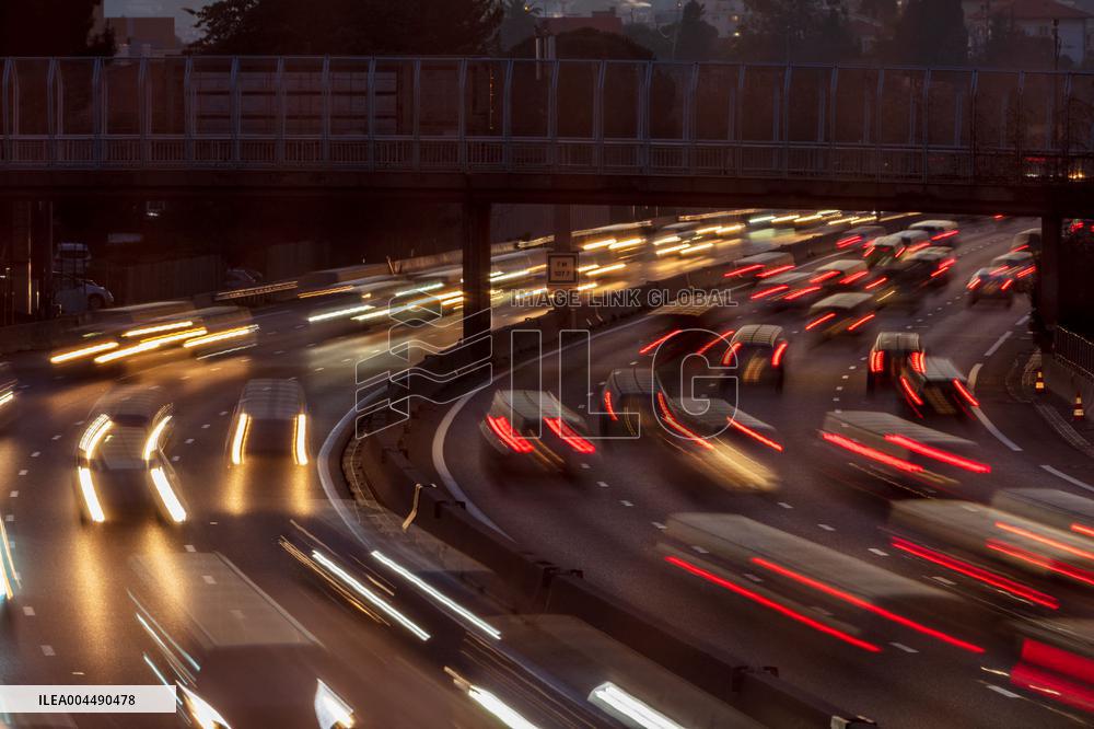 Illustration - Economy