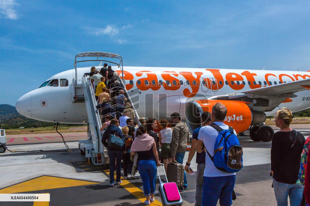 Illustration - Economy