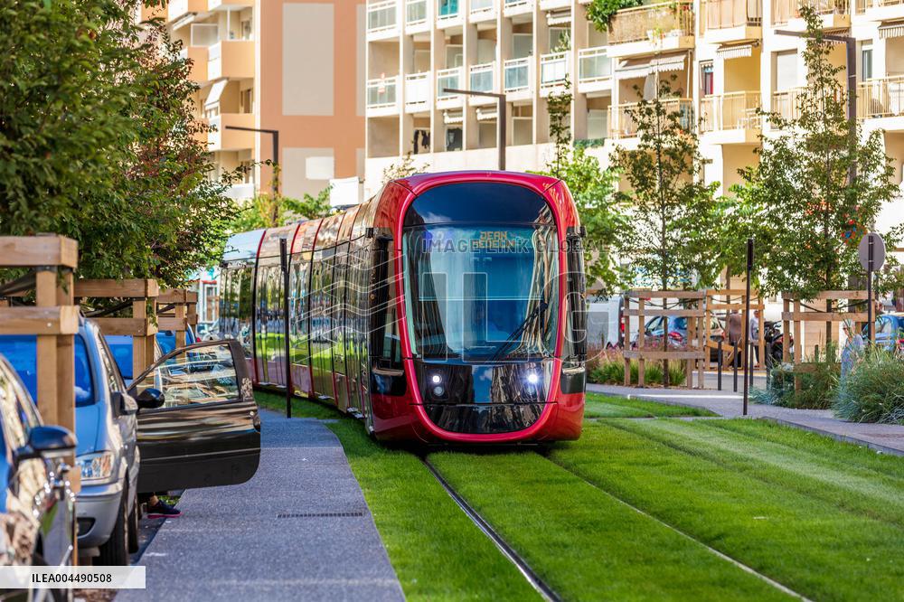 Illustration - Economy