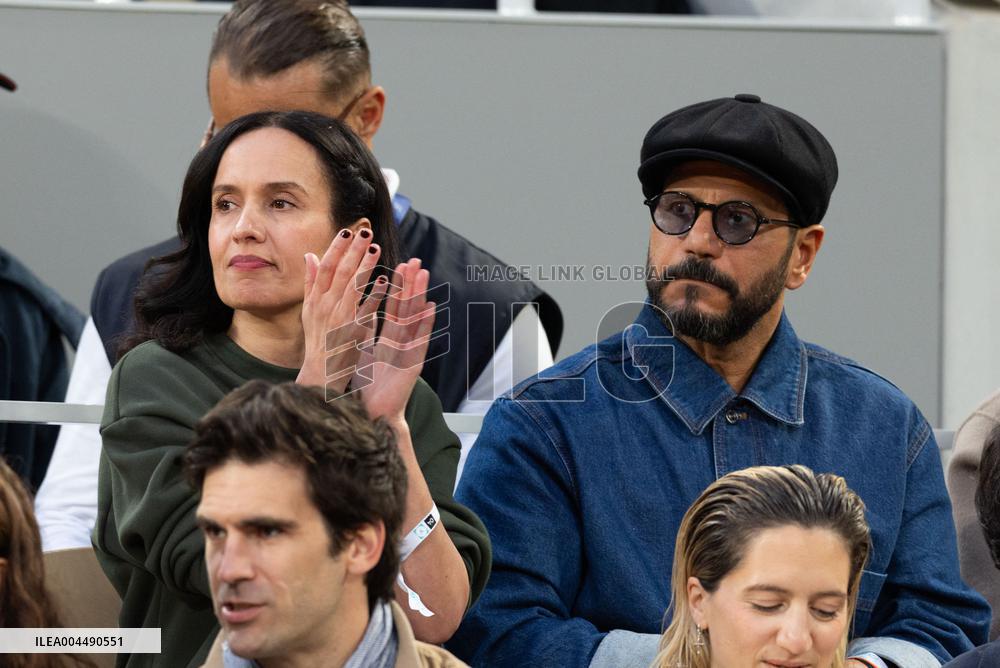 2025 French Open - Celebrities In Stands Night 11 NB