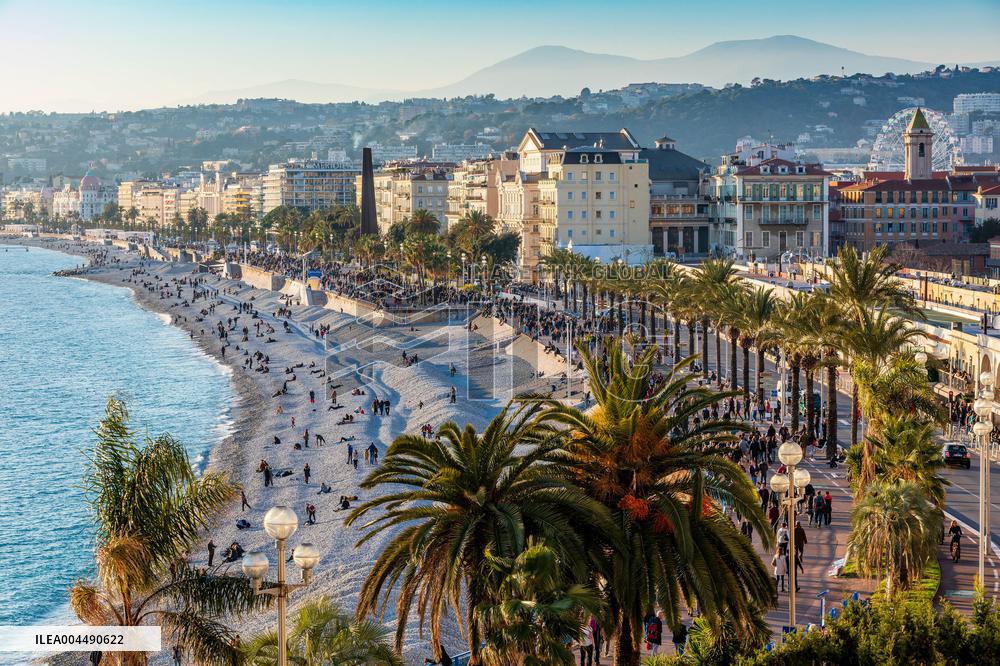 Illustration - French Riviera