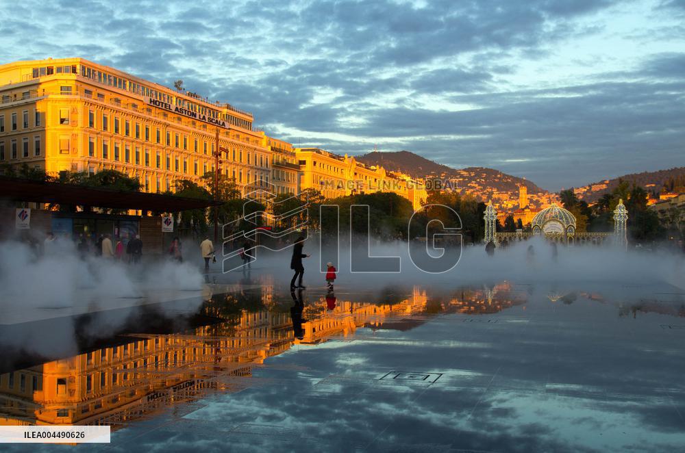 Illustration - French Riviera
