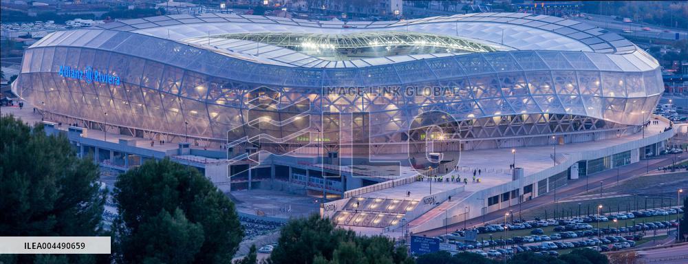 Illustration - French Riviera