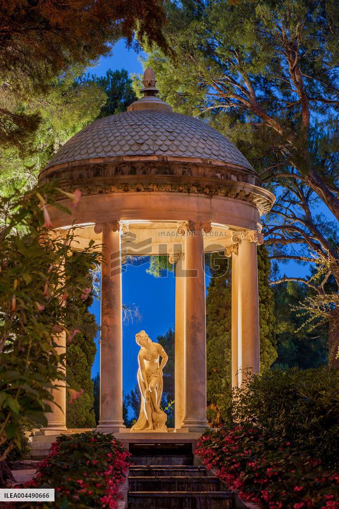 Illustration - French Riviera