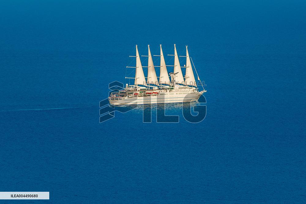 Illustration - French Riviera