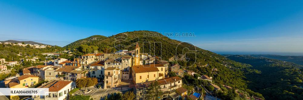 Illustration - French Riviera