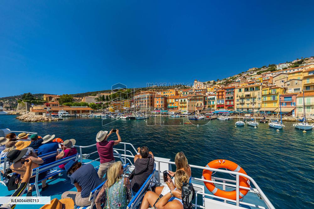 Illustration - French Riviera