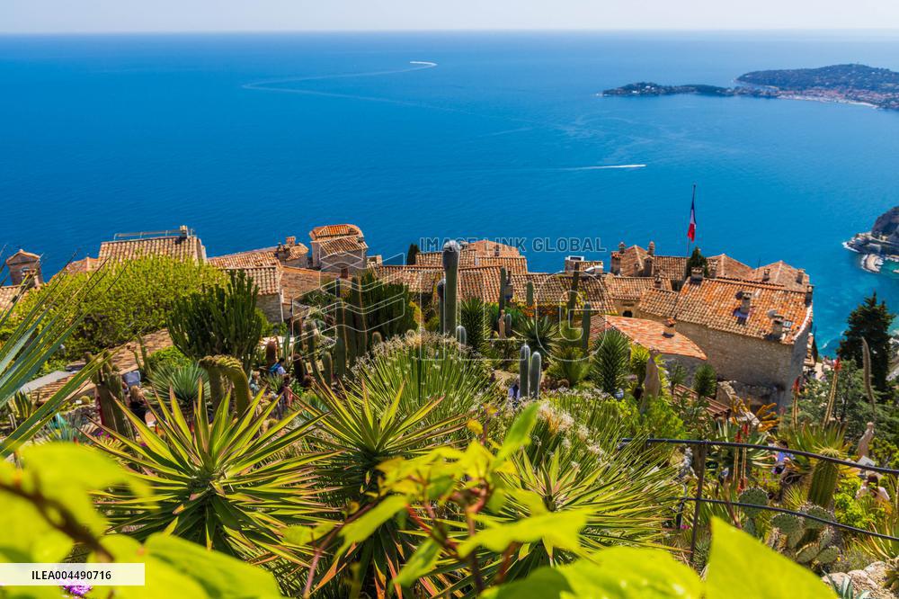 Illustration - French Riviera