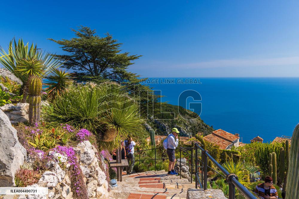 Illustration - French Riviera