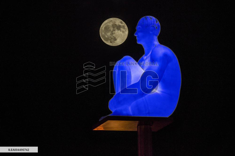 Illustration - French Riviera