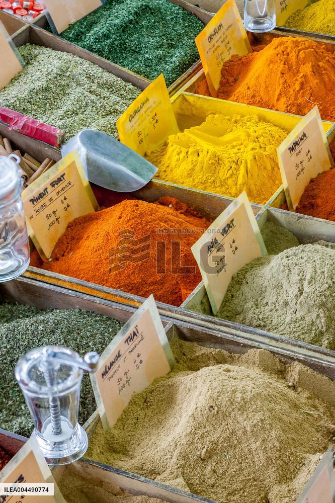 Illustration - French Riviera