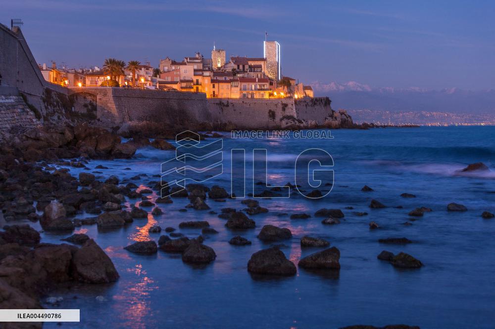 Illustration - French Riviera