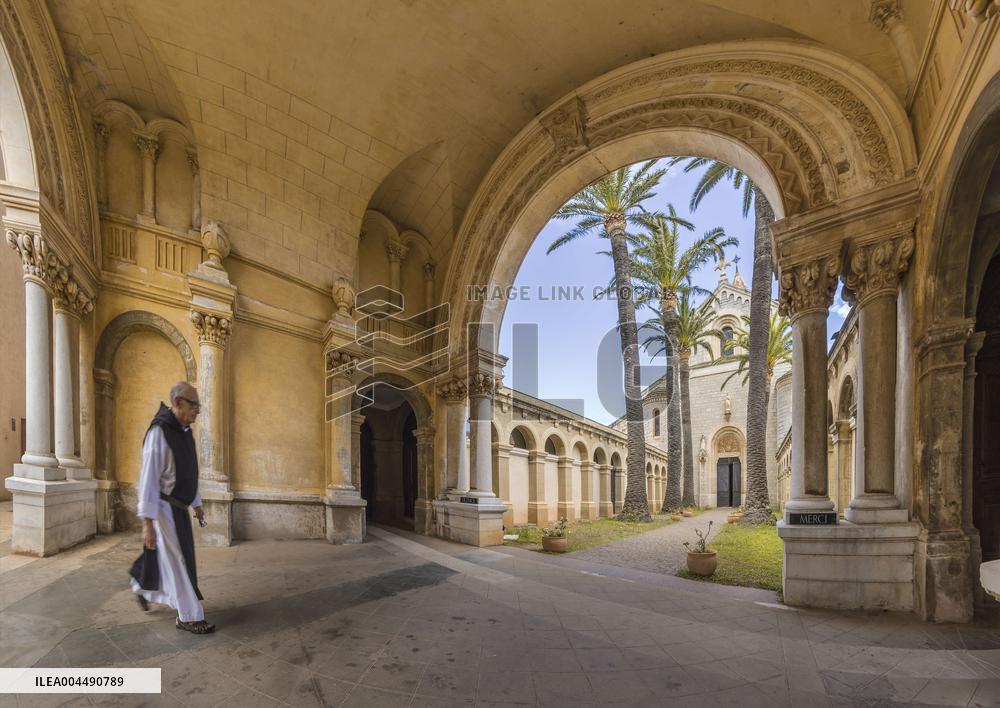 Illustration - French Riviera