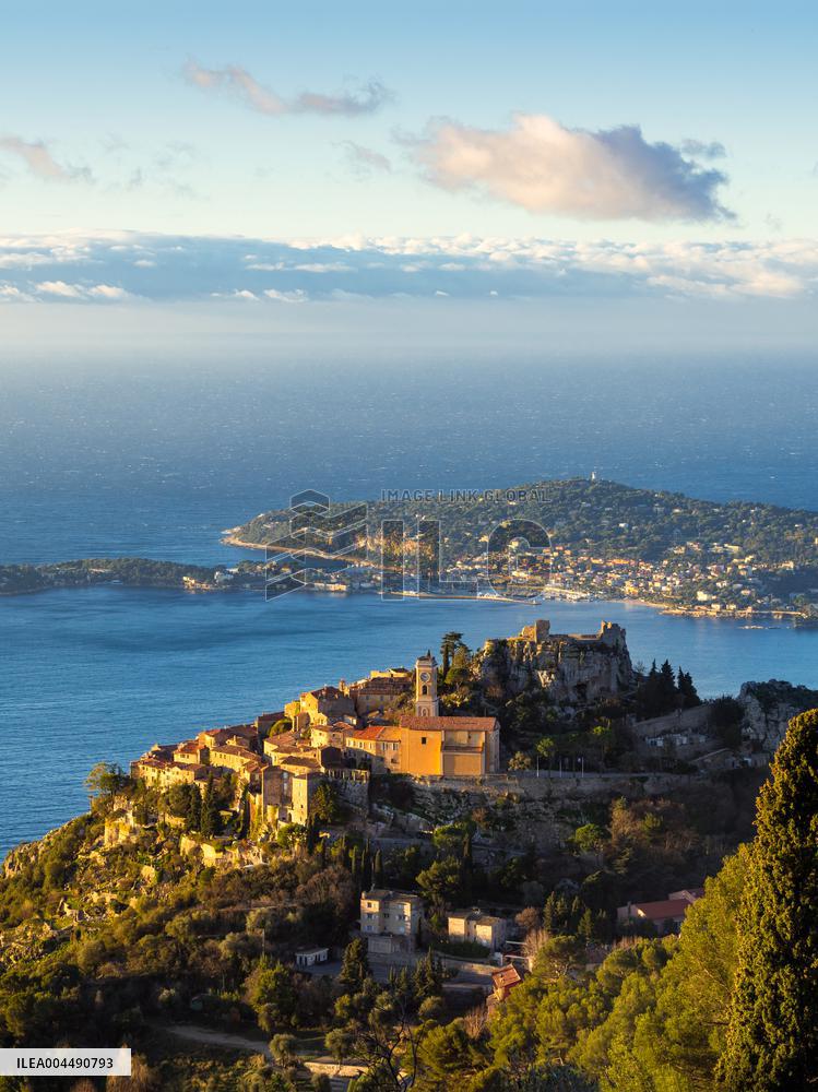 Illustration - French Riviera