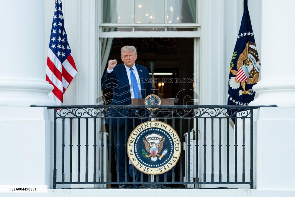 President Trump At A Summer Soiree On The South Lawn Of The White House - DC