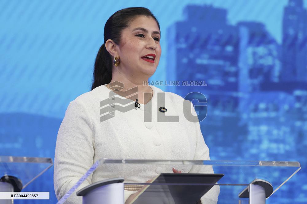 Cuomo, Blake Clash in Heated NYC Mayoral Primary Debate