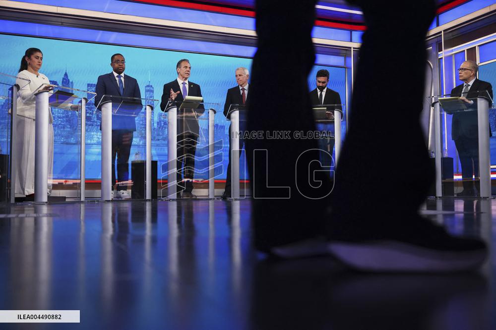 Cuomo, Blake Clash in Heated NYC Mayoral Primary Debate