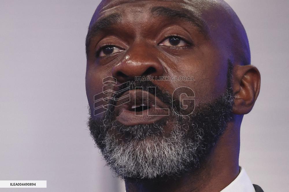 Cuomo, Blake Clash in Heated NYC Mayoral Primary Debate