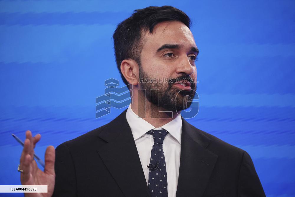 Cuomo, Blake Clash in Heated NYC Mayoral Primary Debate