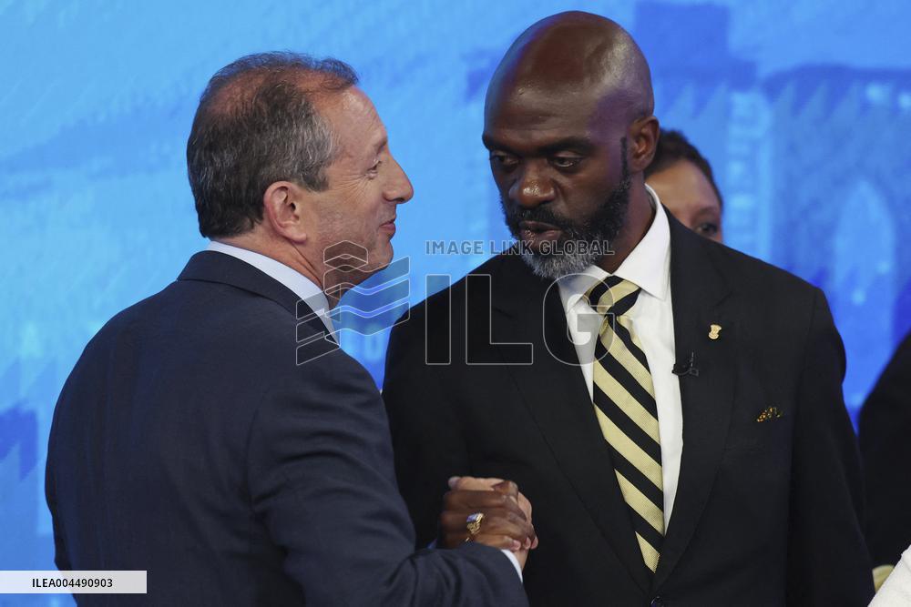 Cuomo, Blake Clash in Heated NYC Mayoral Primary Debate